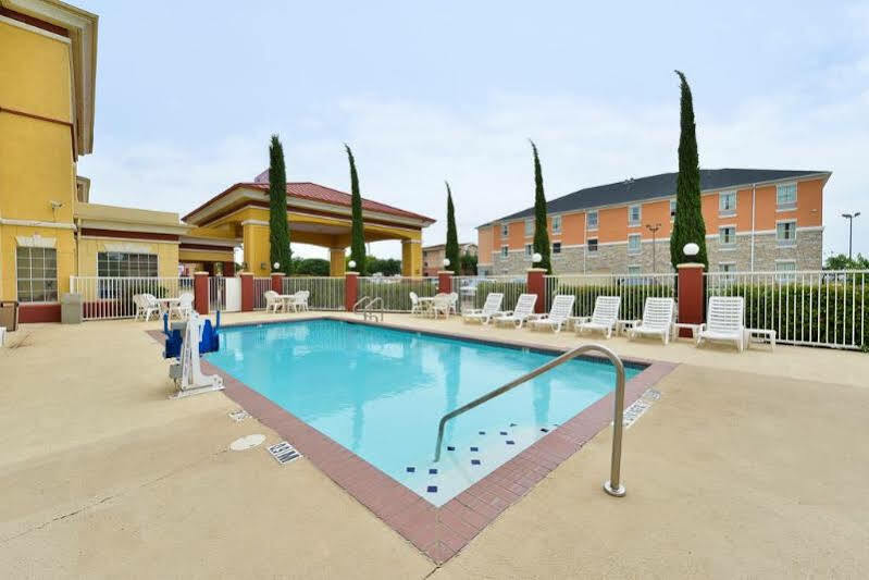 Comfort Suites Fort Worth North Fossil Creek Exteriör bild